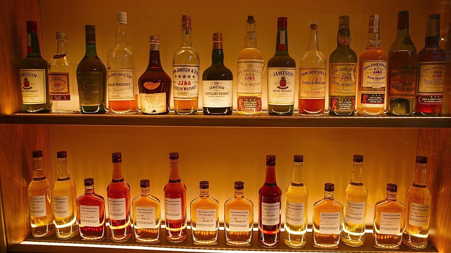 backbar of a restaurant