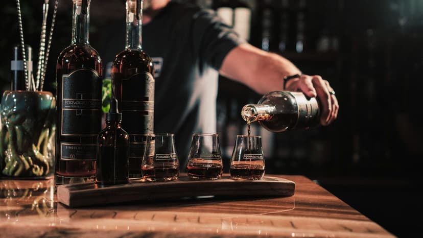 serving alcohol in a restaurant
